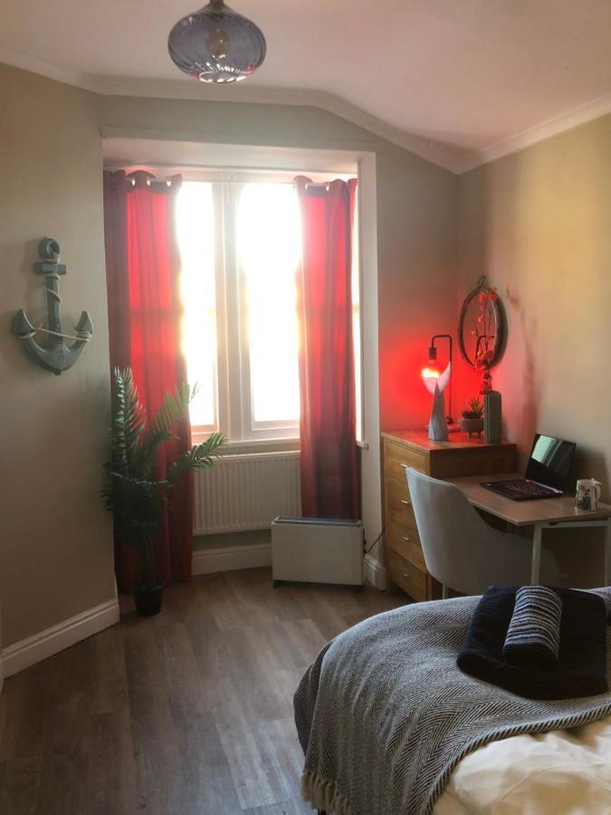 Granby House Holiday Apartments, Apartment 2, In The Old Town, Free On Street Parking Included Скарбъро Екстериор снимка