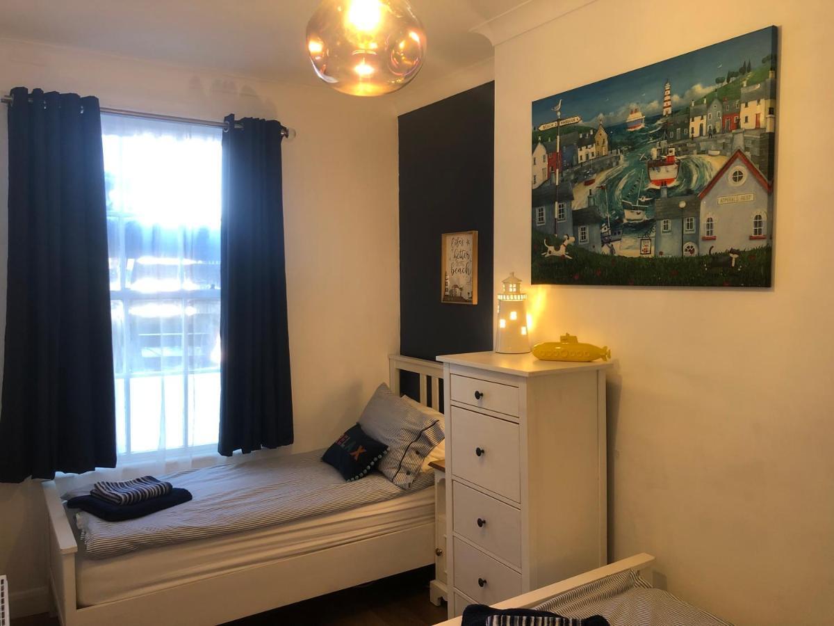 Granby House Holiday Apartments, Apartment 2, In The Old Town, Free On Street Parking Included Скарбъро Екстериор снимка